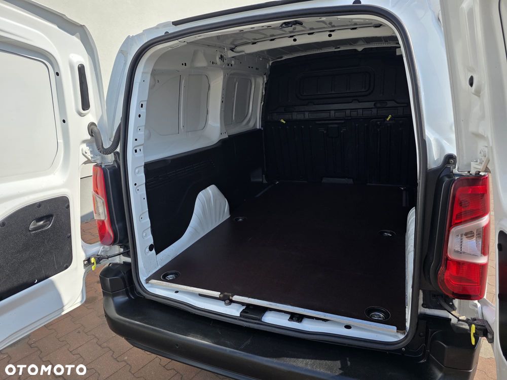 Citroën BERLINGO - 9