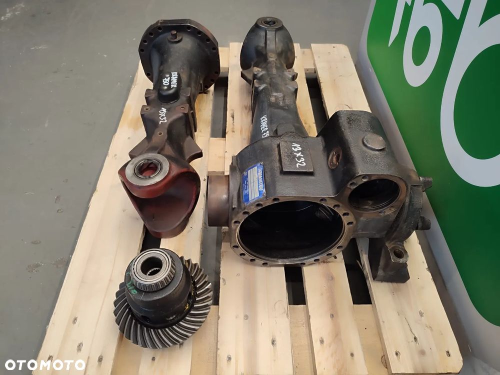 Obudowa dyferencjału 221/65-004 Kramer Allrad 750T - 2