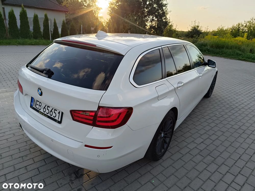 BMW Seria 5 520d - 14