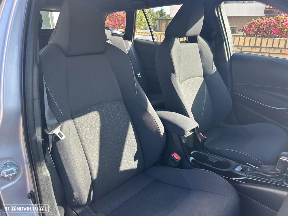 Toyota Corolla Touring Sports 1.8 Hybrid Comfort - 18