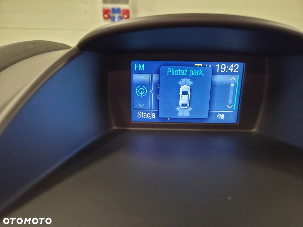 Ford Fiesta 1.0 Start-Stop Champions Edition - 21