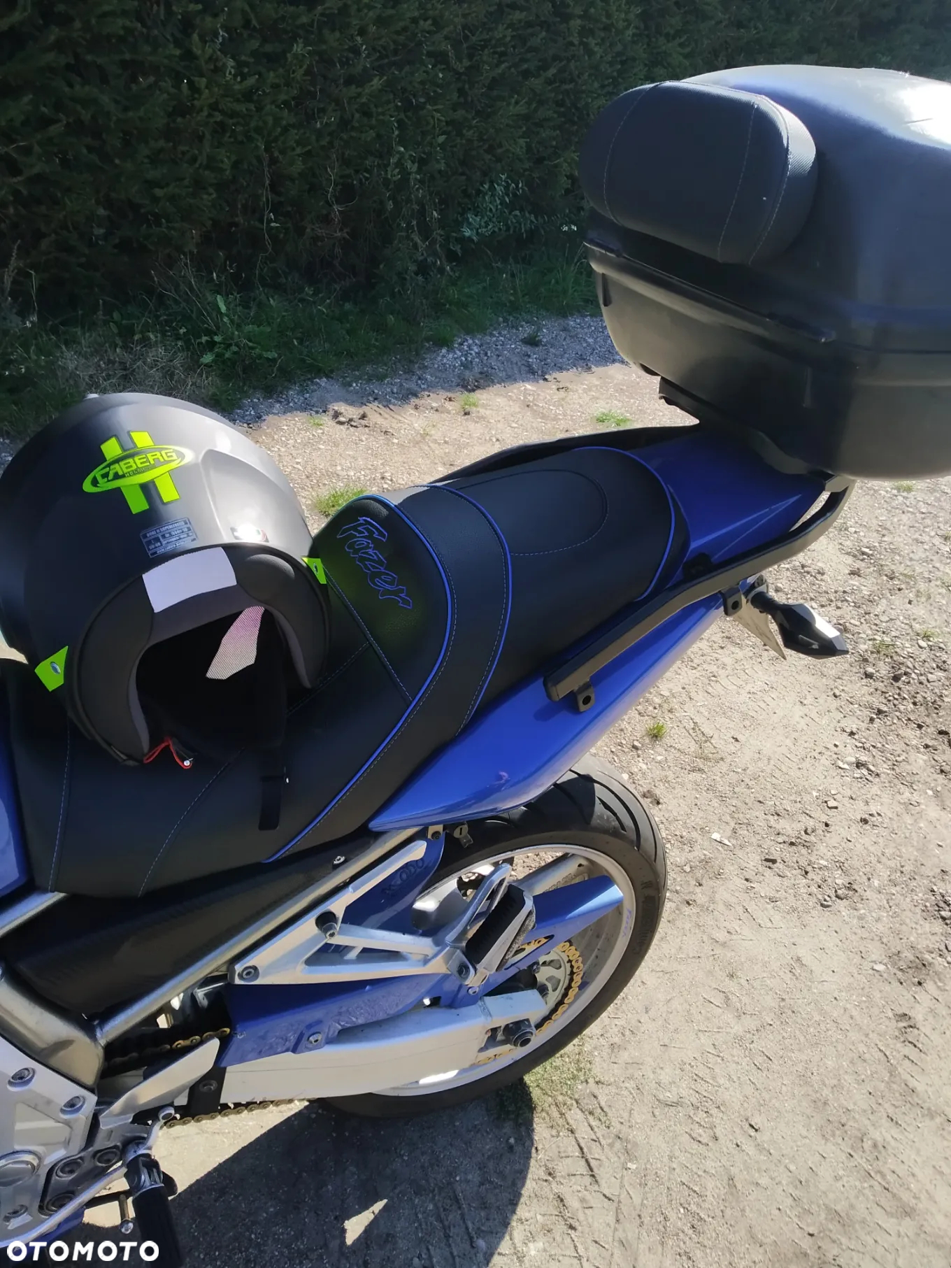 Yamaha FZS - 11