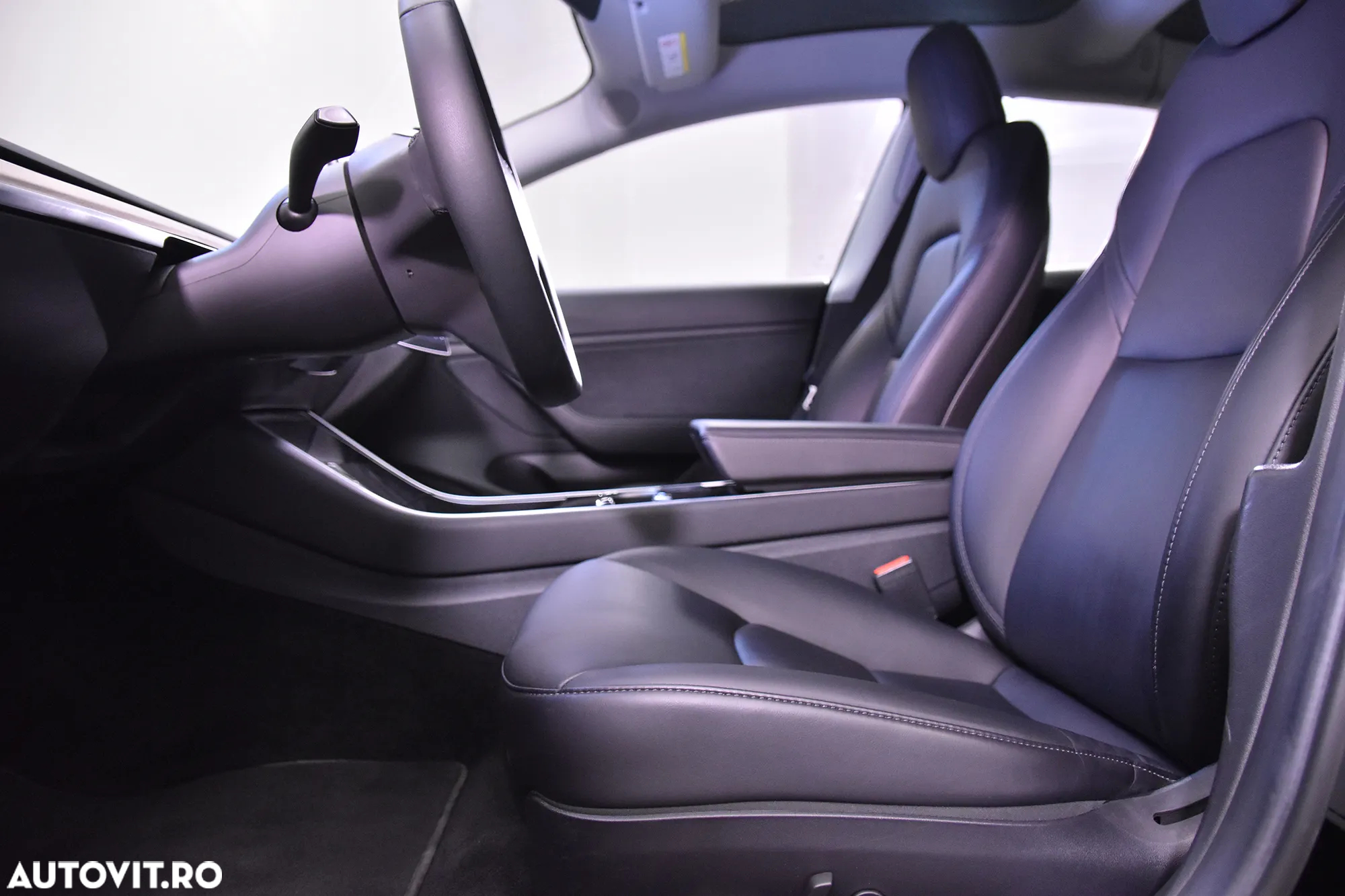 Tesla Model 3 - 23