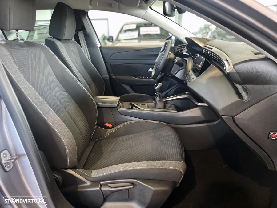 Peugeot 308 1.2 PureTech Active Pack - 29