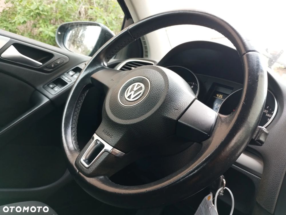Volkswagen Golf - 20