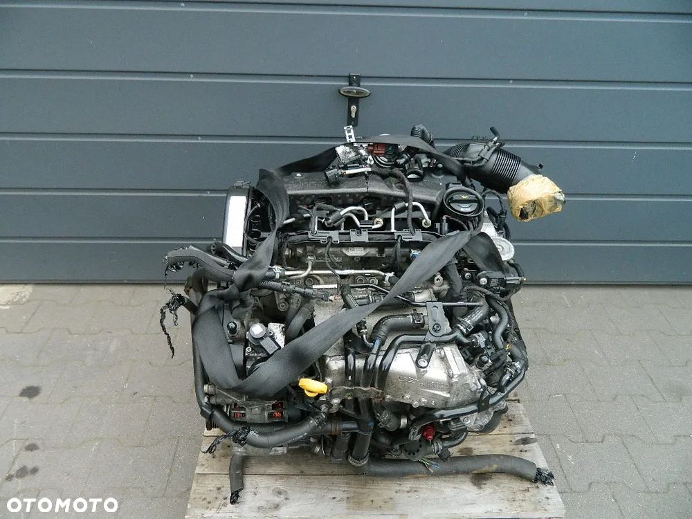 SILNIK KOMPLETNY 1.6 TDI CRK VW/AUDI/SEAT/SKODA - 1