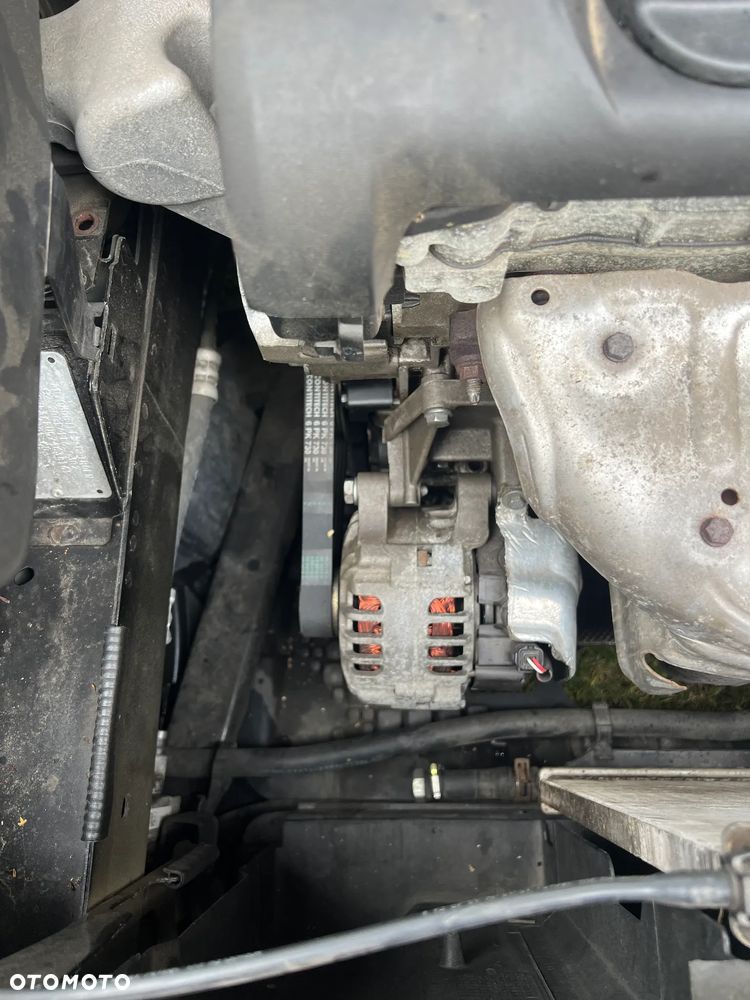 Citroën C4 1.4 16V VTR - 13