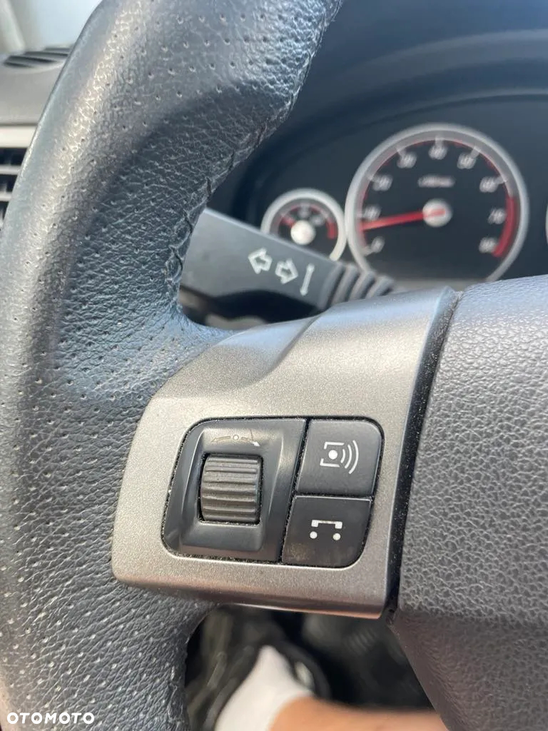 Opel Vectra 1.8 GTS - 12