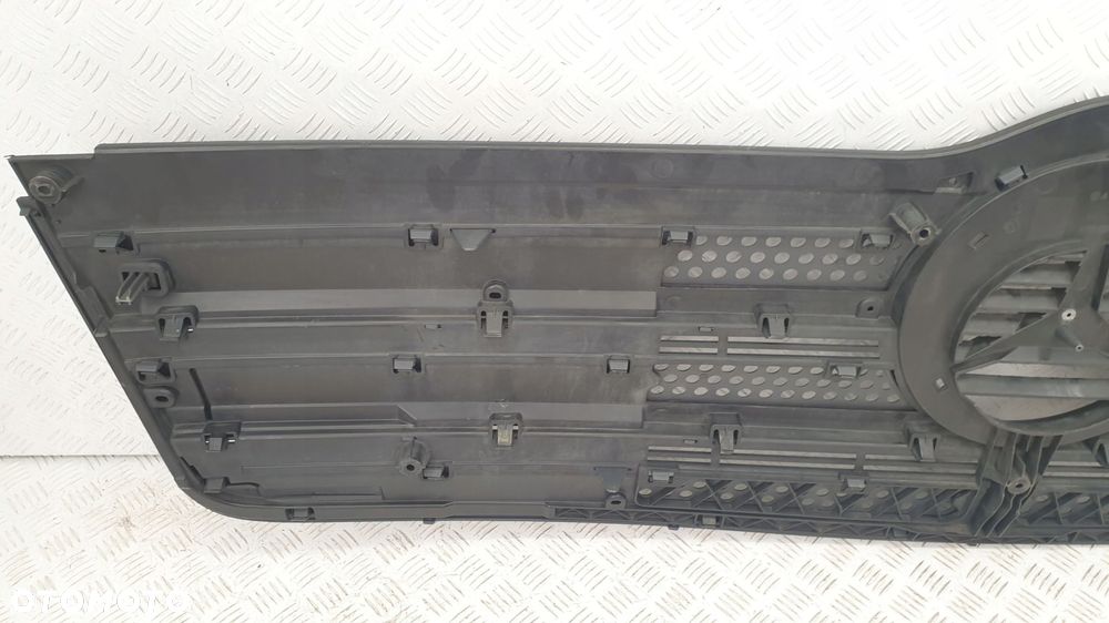 mercedes atego w967 3 2013- grill atrapa - 5