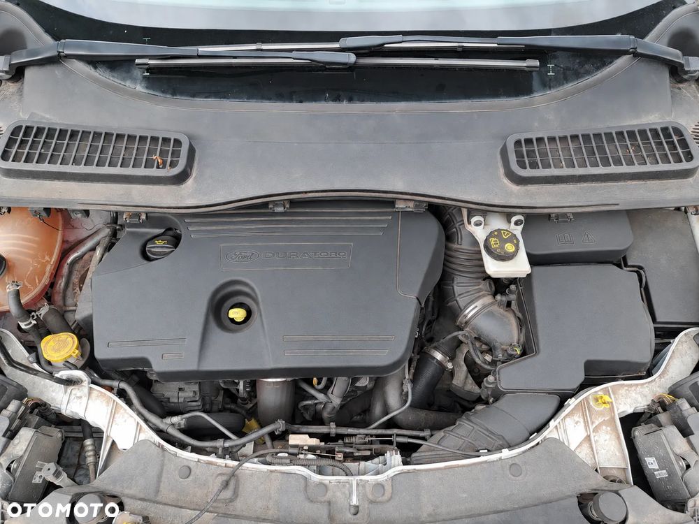 Ford Kuga 2.0 TDCi 2x4 Business Edition - 10