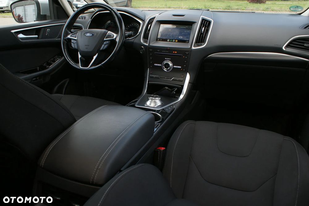 Ford S-Max 2.0 EcoBlue Titanium - 4