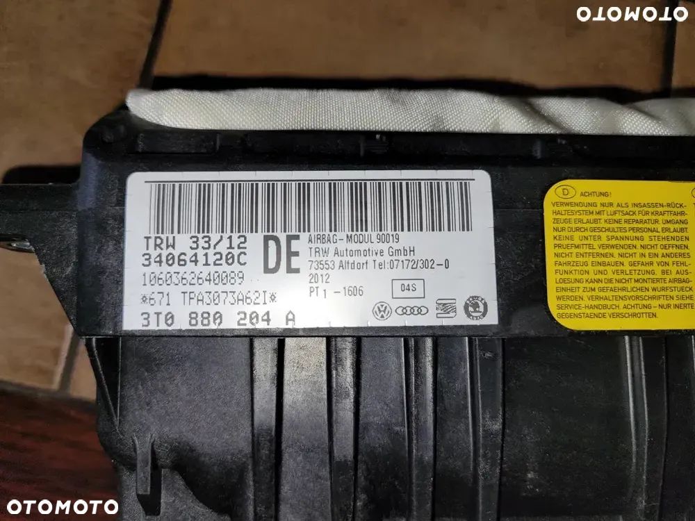 Poduszka powietrzna pasażera skoda superb II 3T0880204A - 2
