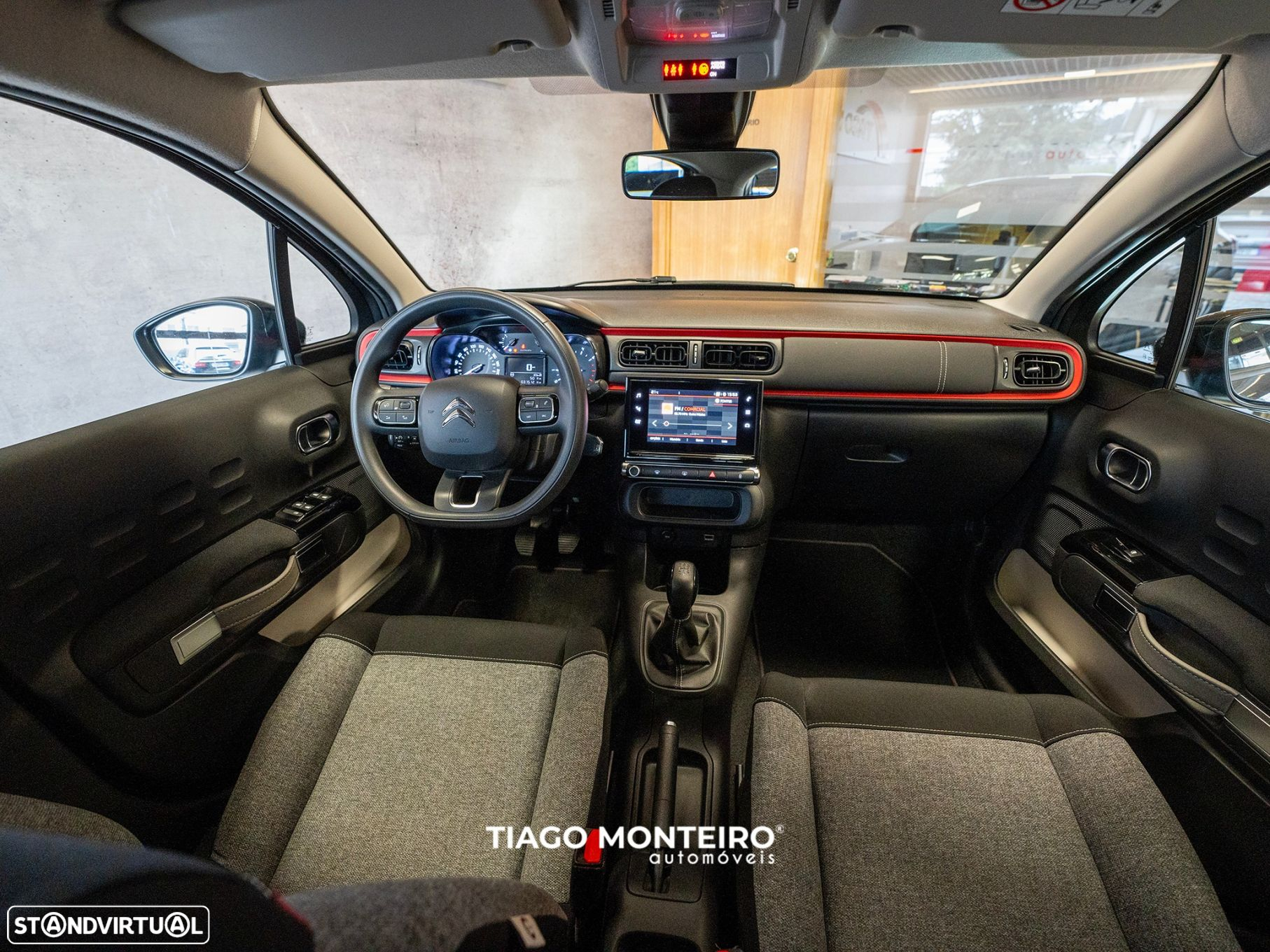 Citroën C3 1.2 PureTech C-Series - 18
