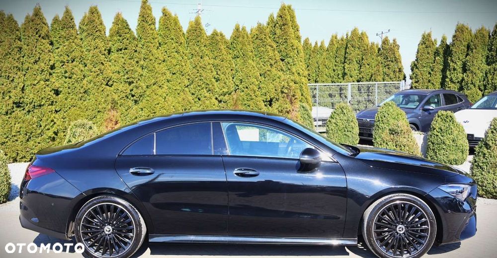 Mercedes-Benz CLA - 4