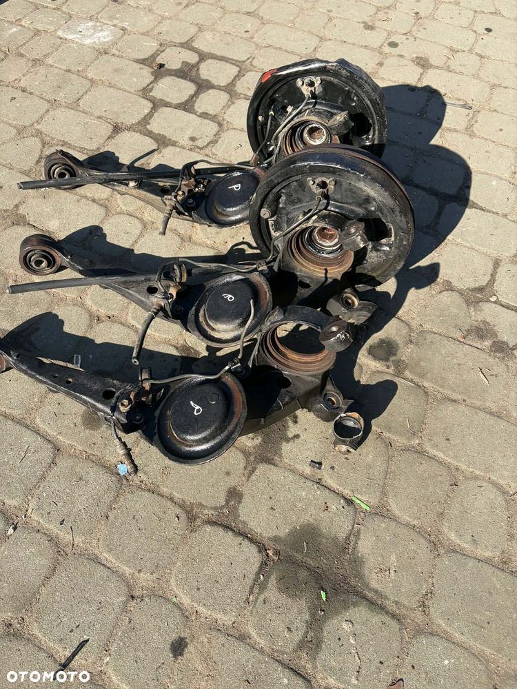 Wahacz prawy tył toyota rav 4 rav4 II 94/00 Orginał bez rdzy super stan import italy - 2