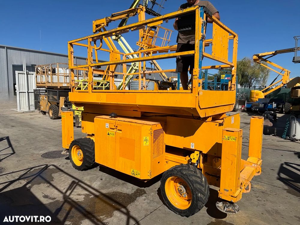 Genie Diesel 10 m 4x4 (A229) - 4