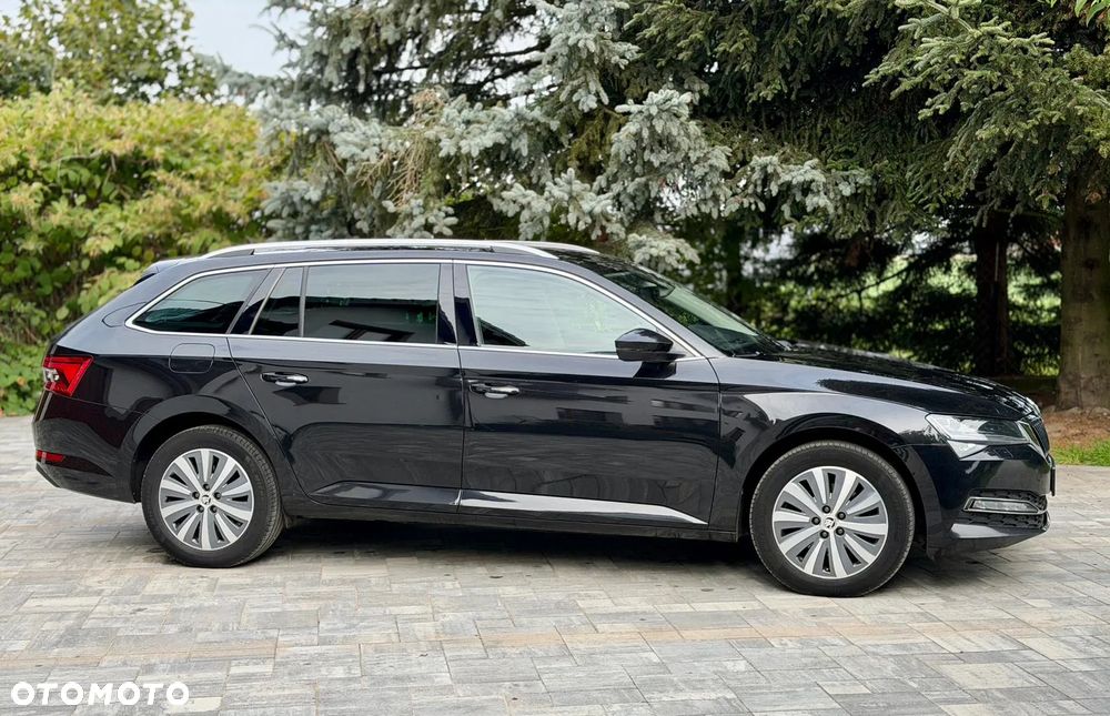 Skoda Superb 2.0 TDI SCR Style - 11