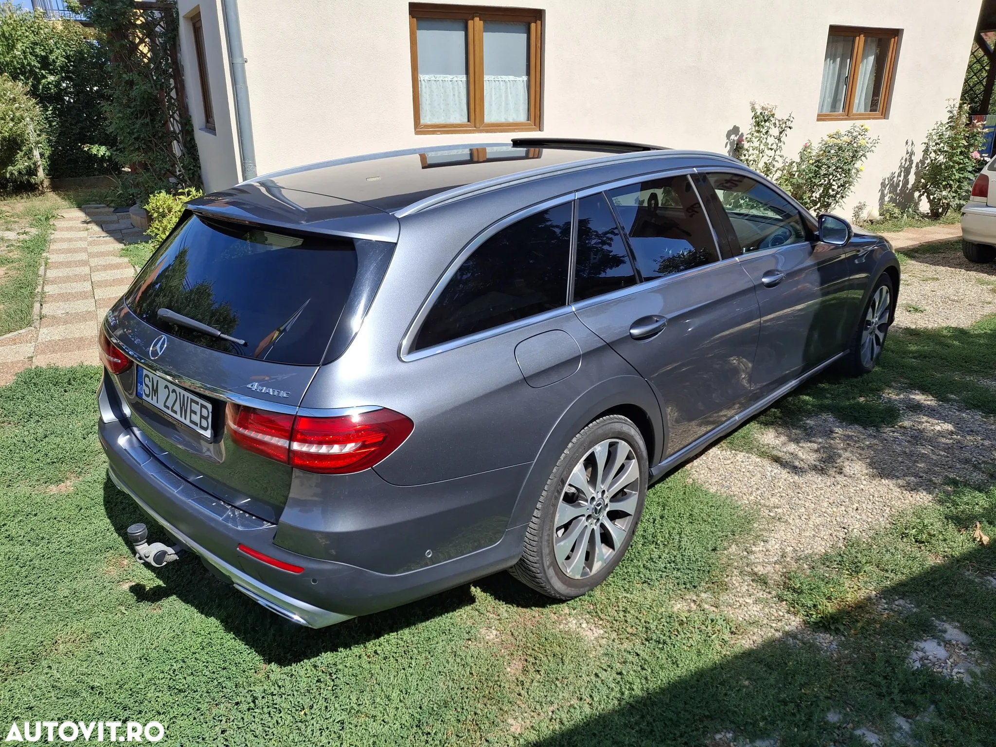 Mercedes-Benz E 220 d All-Terrain 4MATIC Aut. - 3