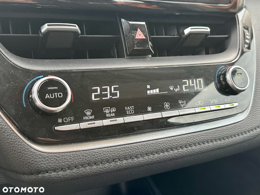 Toyota Corolla 1.5 Comfort - 17