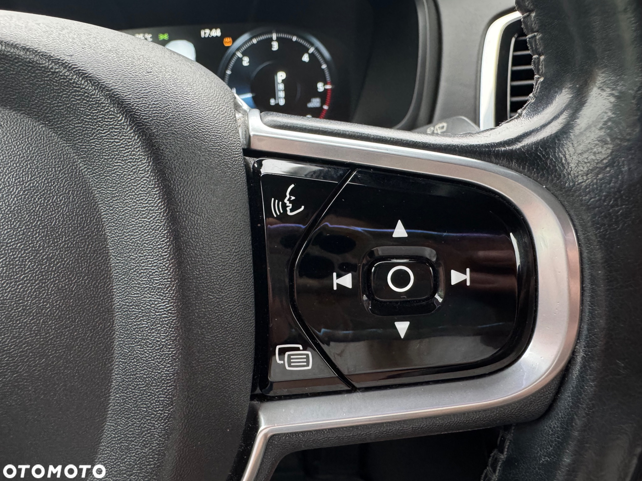 Volvo XC 90 D5 AWD Inscription - 17