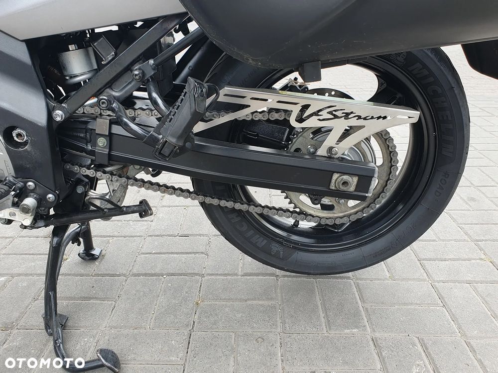 Suzuki V-STROM - 29