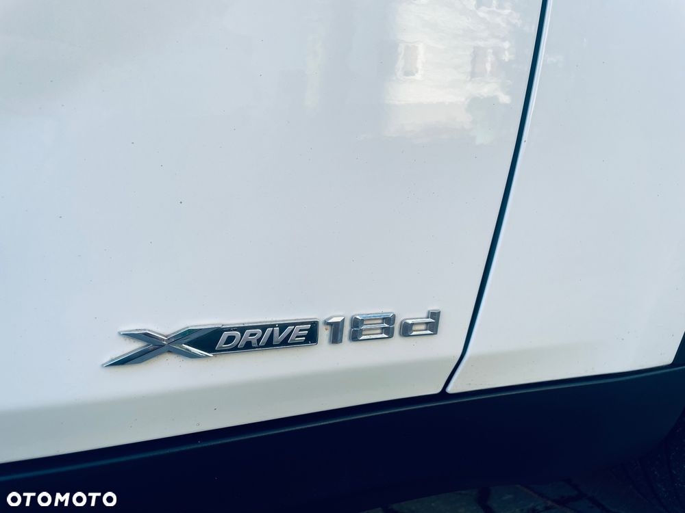 BMW X1 xDrive18d xLine - 11
