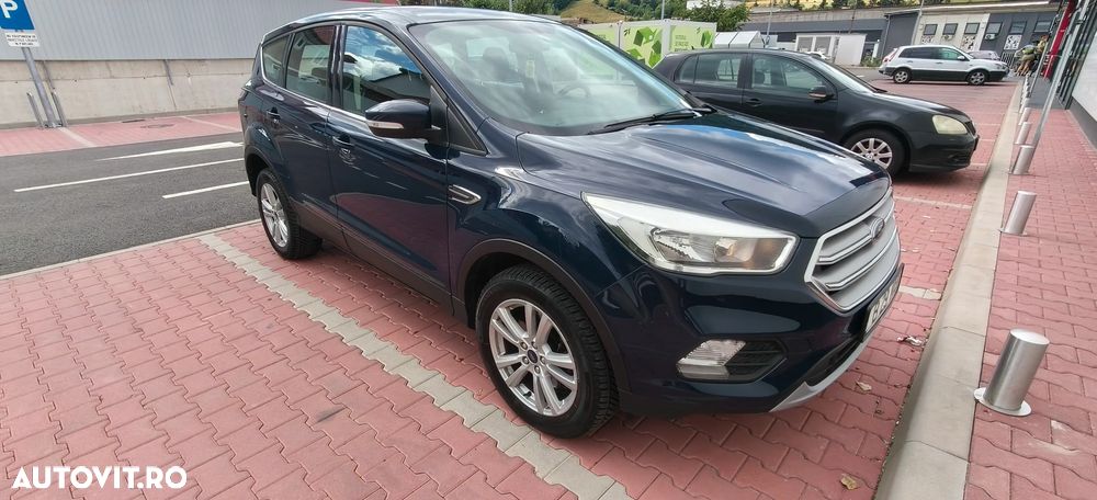 Ford Kuga 1.5 EcoBoost 4WD Aut. Trend - 2
