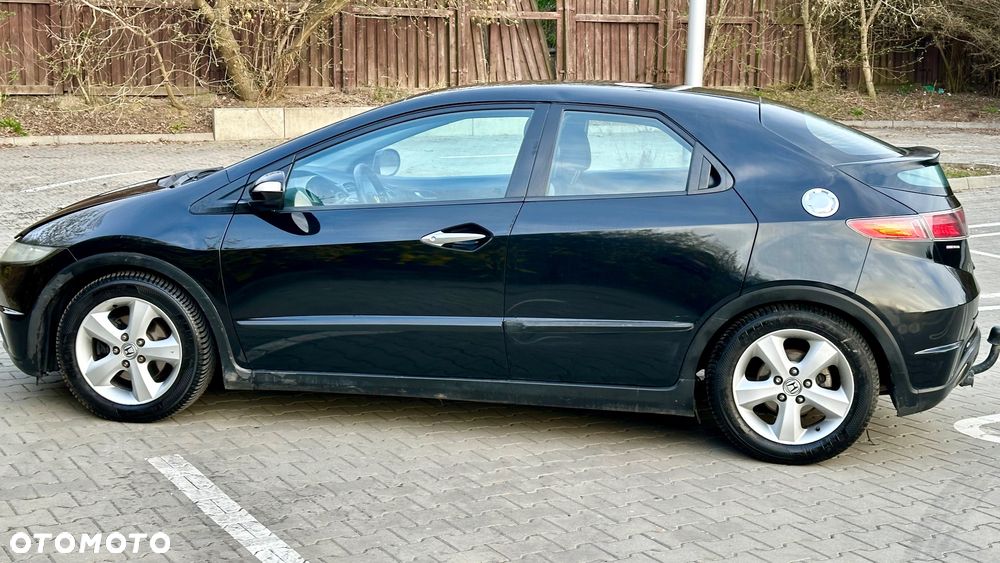 Honda Civic 1.8 Comfort - 8