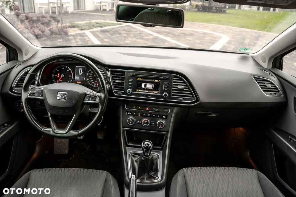 Seat Leon Sportstourer 2.0 TDI Start&Stop CONNECT - 24