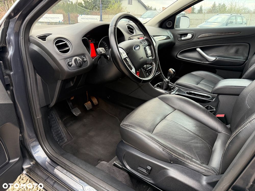 Ford Mondeo 1.8 TDCi Ghia - 30