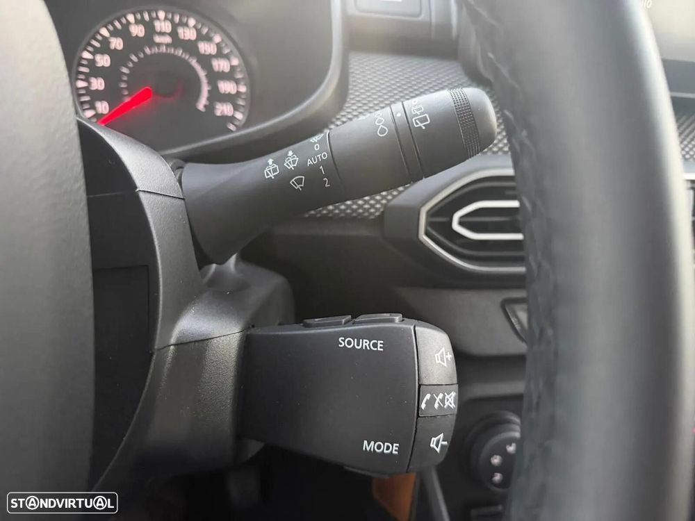 Dacia Sandero 1.0 TCe Comfort - 32