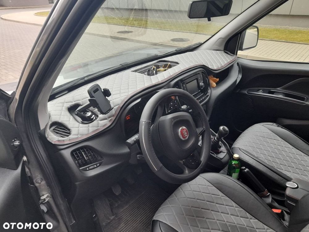 Fiat Doblo 1.4 16V Easy - 11
