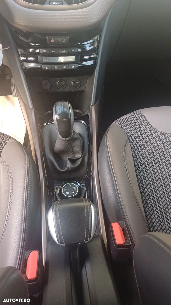 Peugeot 2008 1.6 VTi Allure - 9