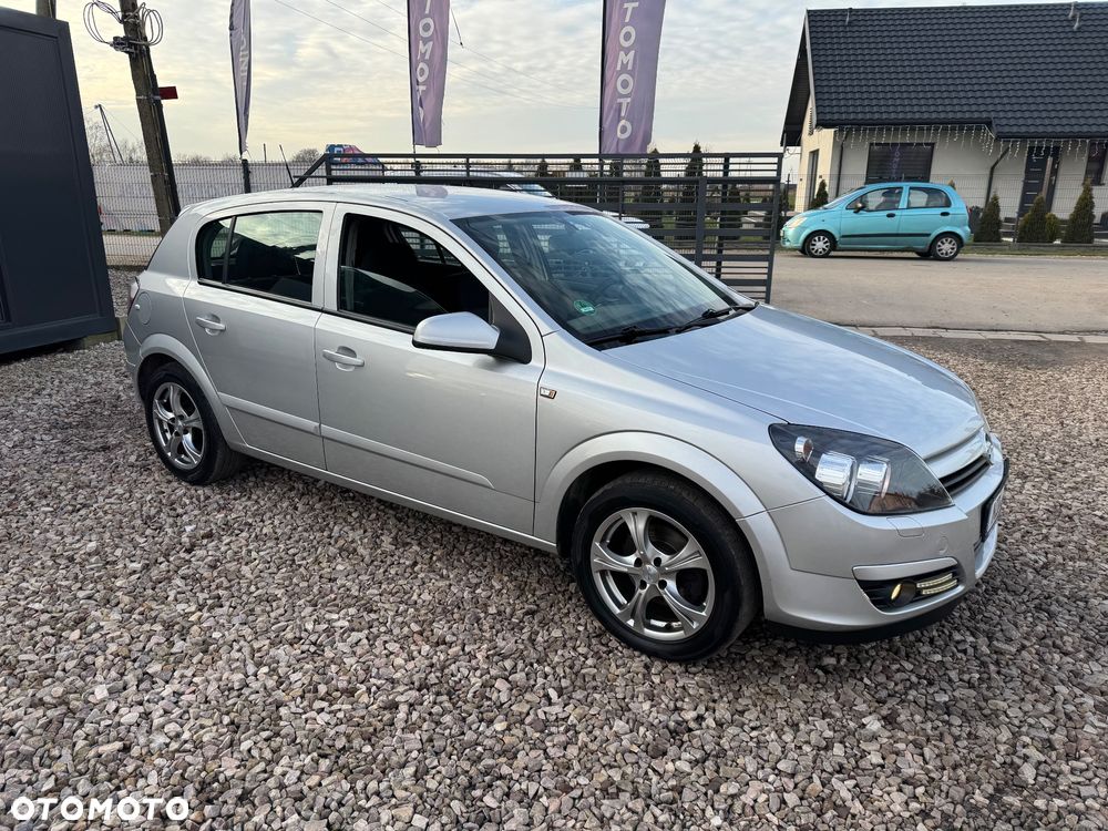Opel Astra 1.6 - 24