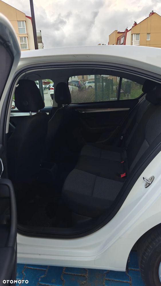 Skoda Octavia 1.4 TSI Active - 8