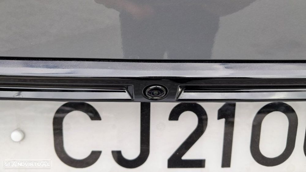 Peugeot e-2008 54 kWh Allure - 17