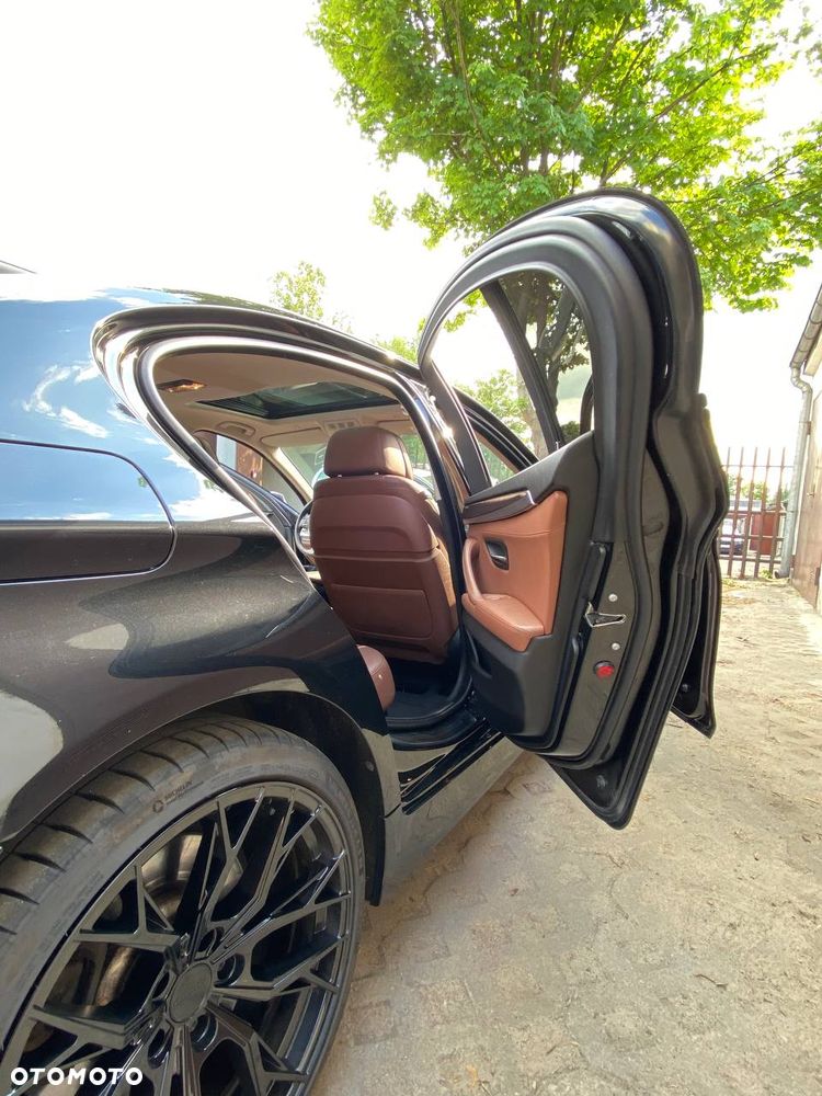 BMW Seria 5 530d Luxury Line - 21