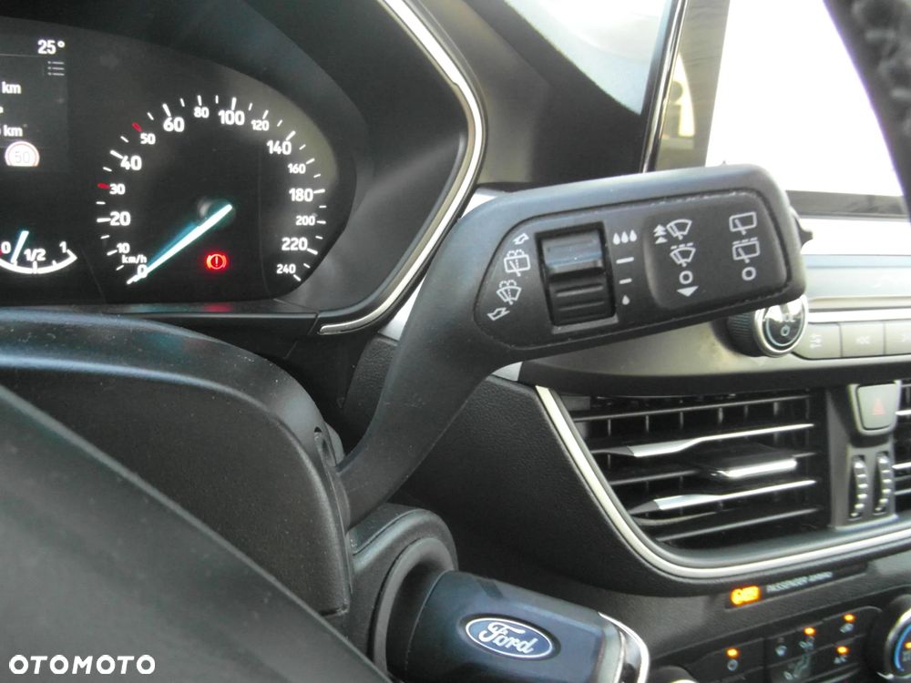 Ford Focus 1.5 EcoBlue Start-Stopp-System COOL&CONNECT - 26