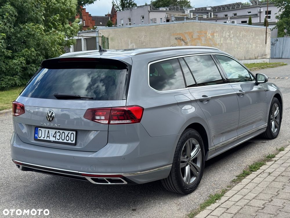 Volkswagen Passat Variant 2.0 TDI SCR Business - 4