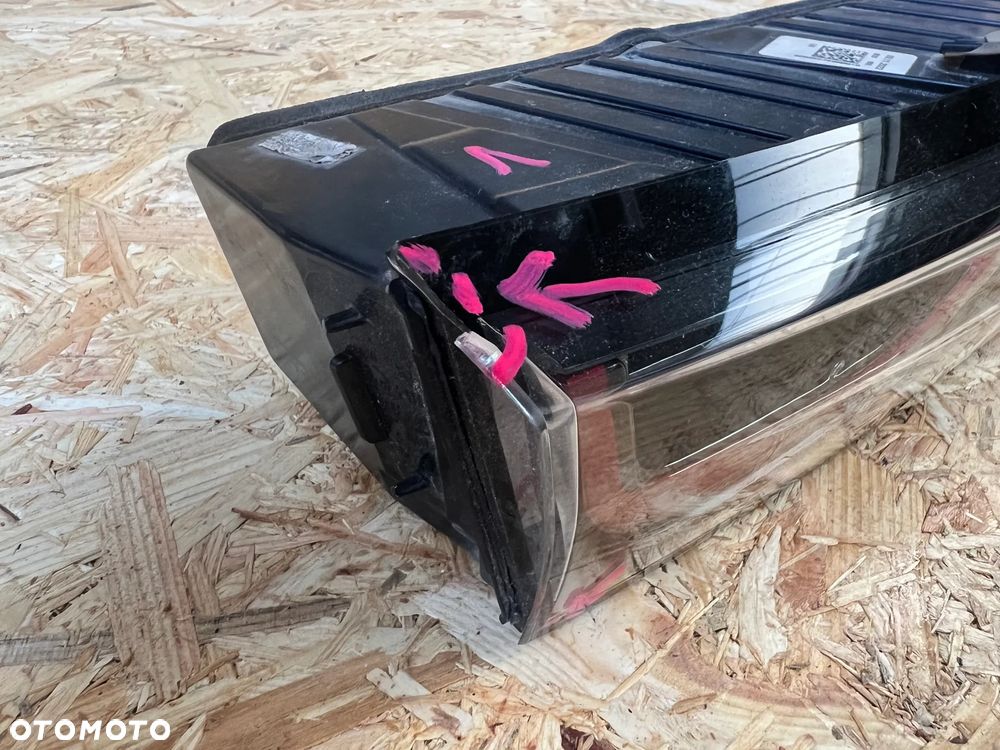 LAMPA TYLNA BLENDA w klapę Led ALFA ROMEO TONALE Europa 20925999 - 12