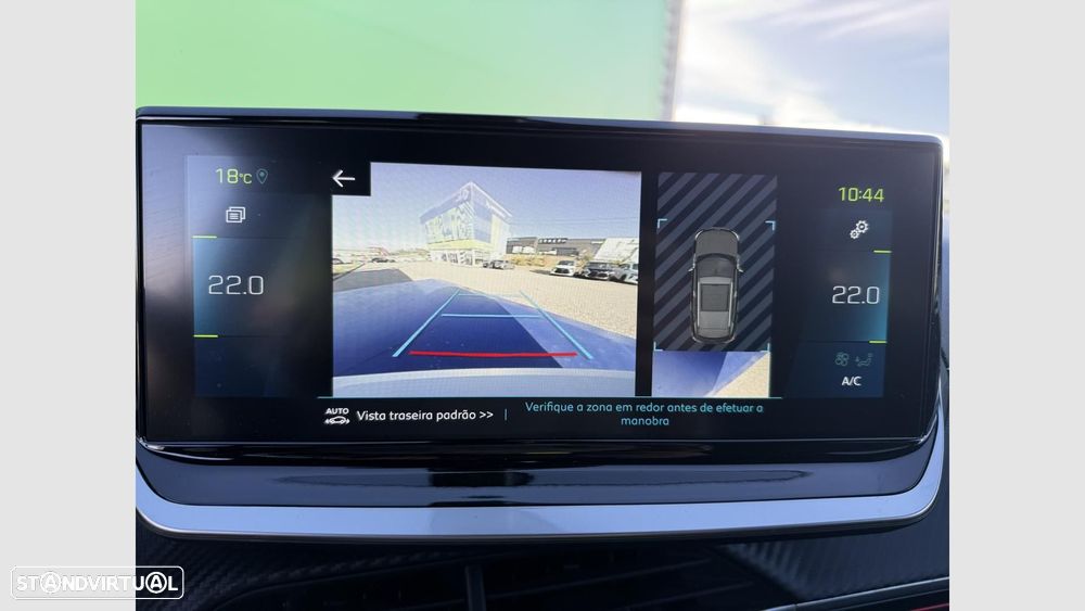 Peugeot e-2008 50 kWh GT - 13