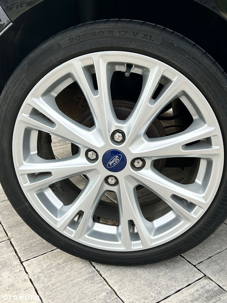 Ford Fiesta 1.5 TDCi Titanium - 16