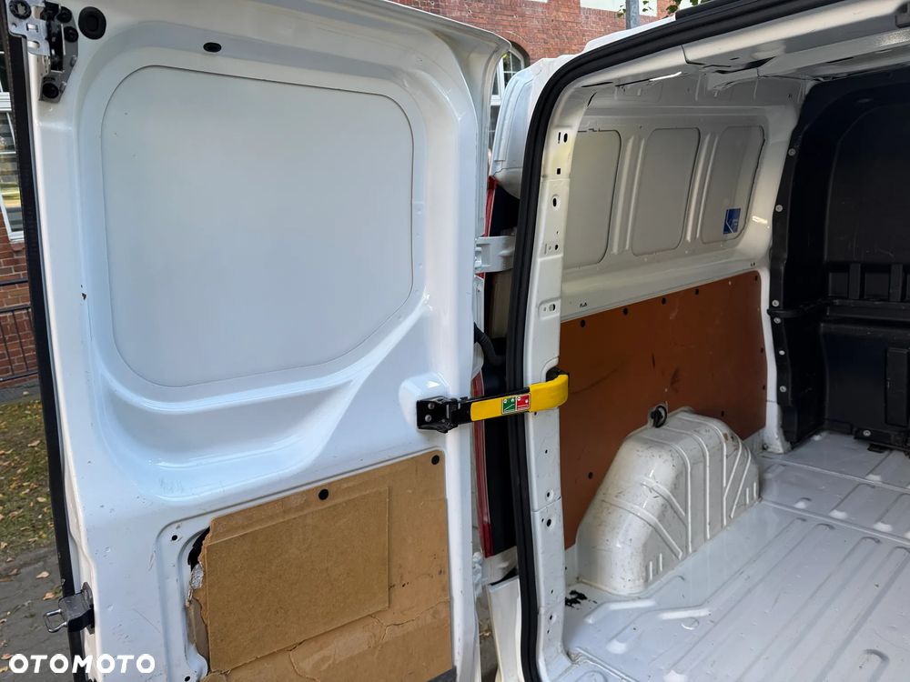 Ford CUSTOM DŁUGI 6 OSÓB - 25