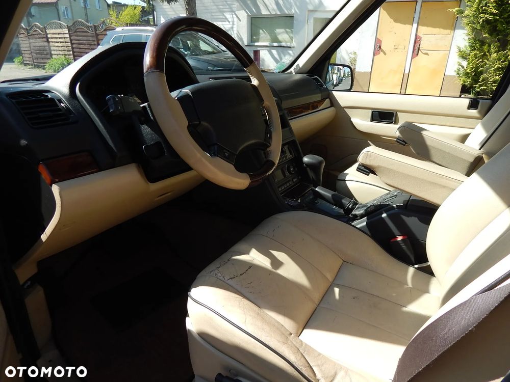 Land Rover Range Rover - 25