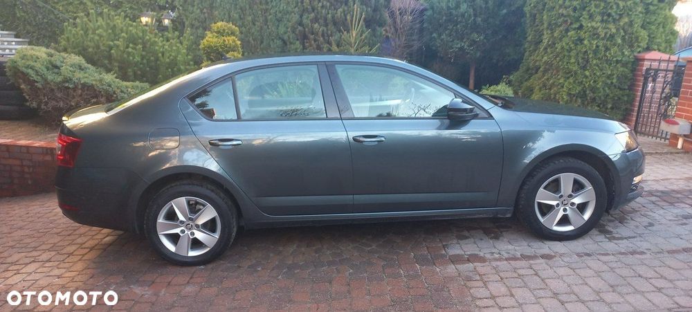 Skoda Octavia 1.5 TSI ACT Ambition DSG - 16