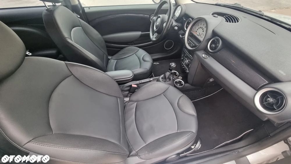 MINI Cooper S - 6