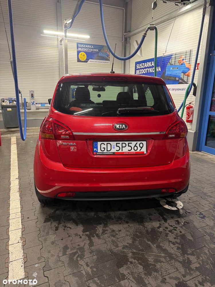 Kia Venga 1.4 Business Line - 9