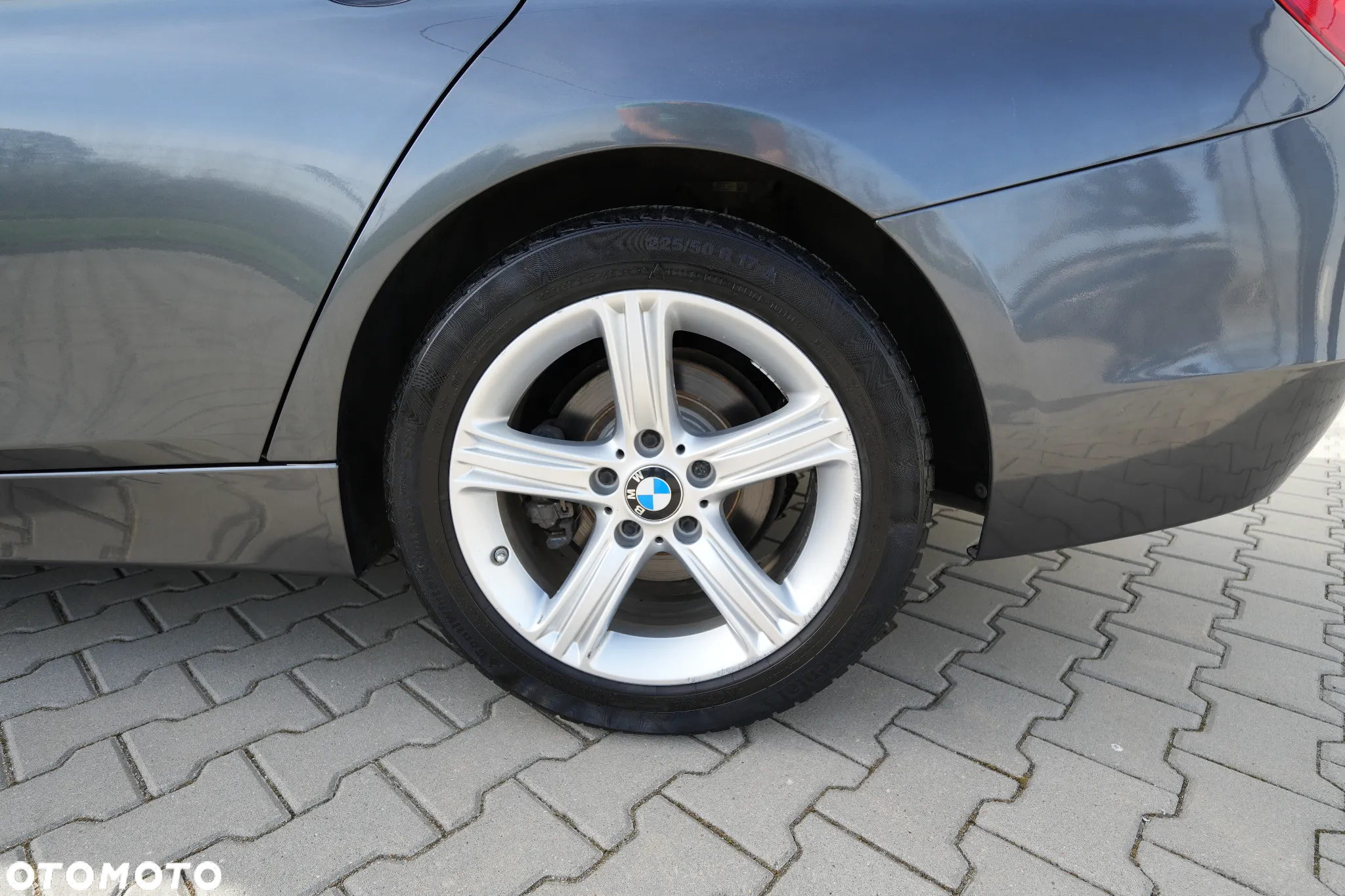 BMW Seria 3 320i Luxury Line - 4