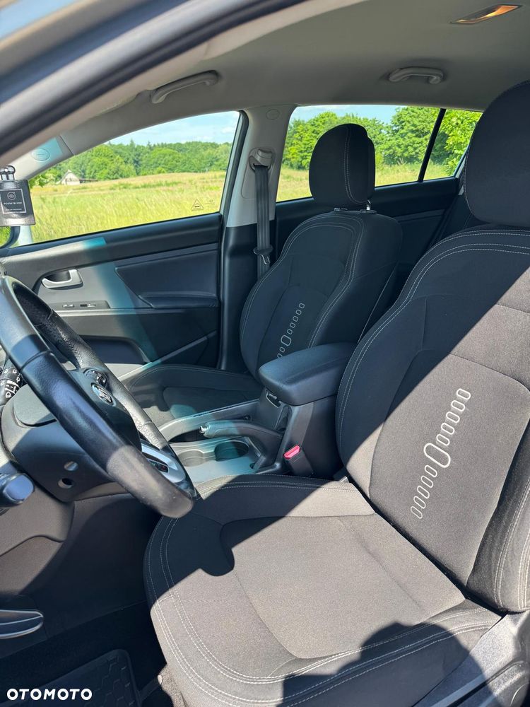 Kia Sportage 1.6 GDI L 2WD - 12