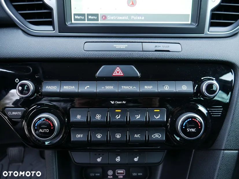 Kia Sportage 1.6 GDI 2WD Dream-Team Edition - 19